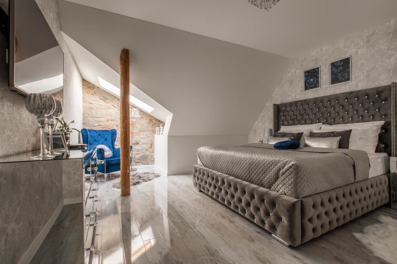 Apartman Blue Moon Banská Štiavnica Buitenkant foto