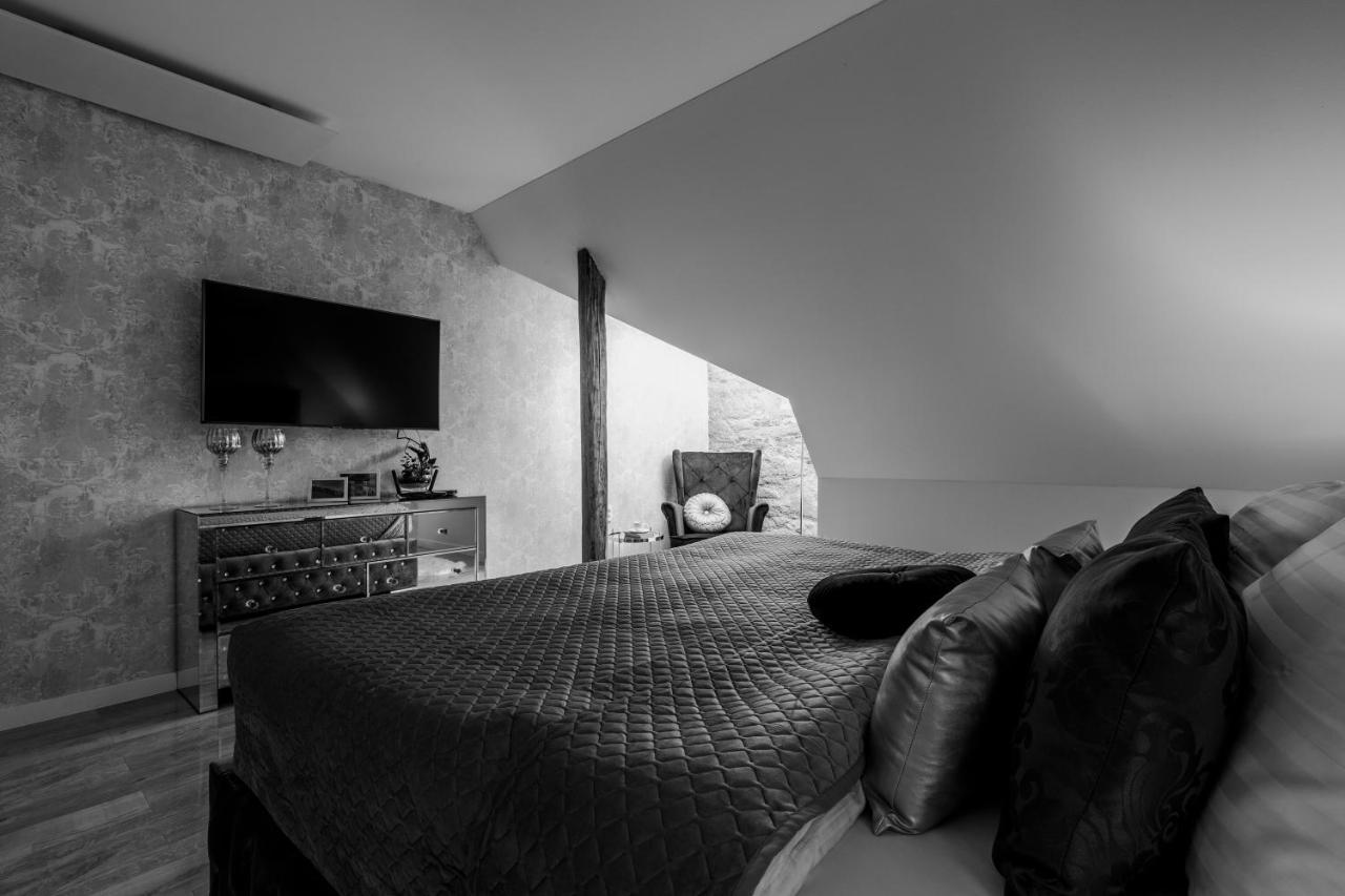 Apartman Blue Moon Banská Štiavnica Buitenkant foto
