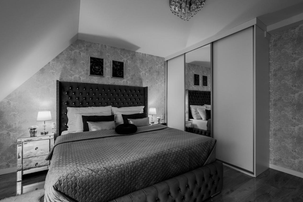 Apartman Blue Moon Banská Štiavnica Buitenkant foto